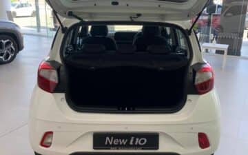 Rent Hyundai i10 